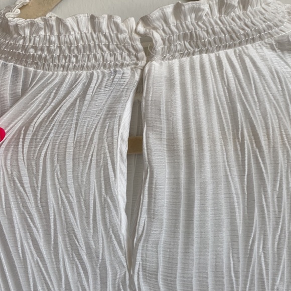 White Zara top! - Picture 3 of 5